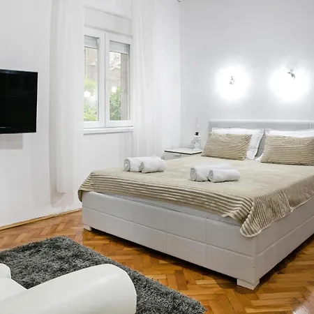 Natalie's Apartment Belgrade