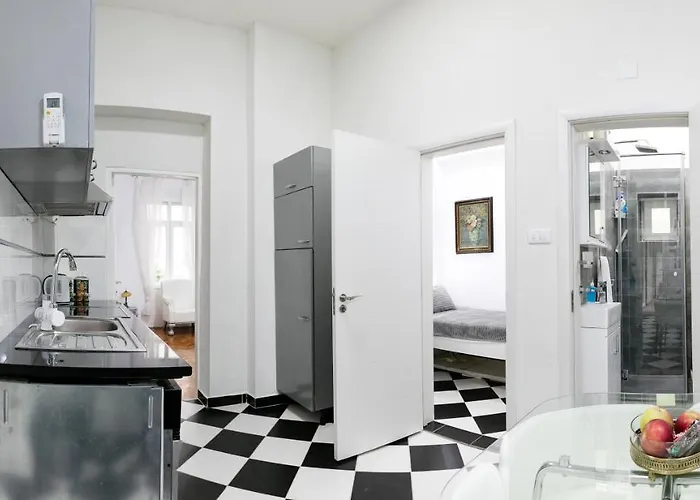 Natalie's Apartman *